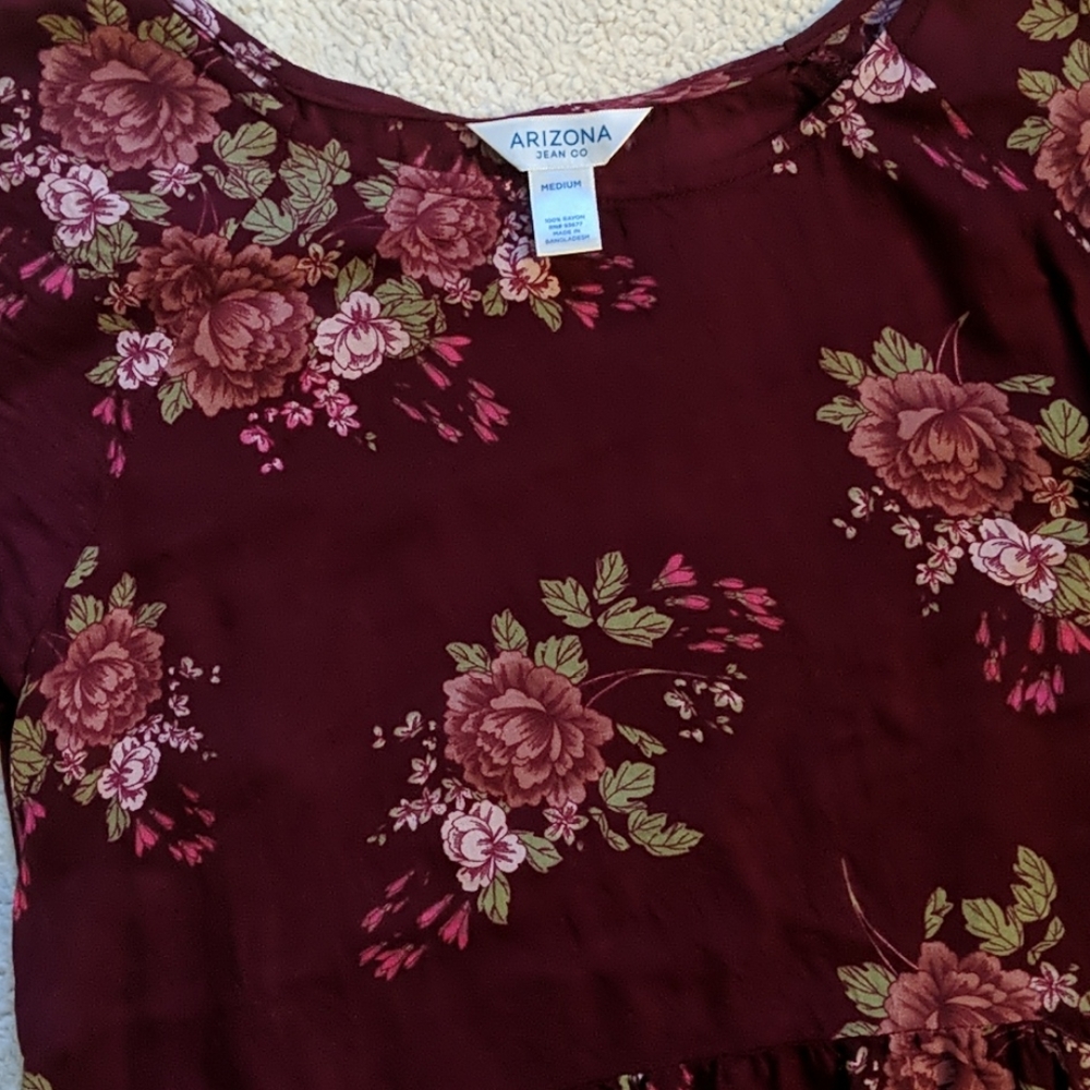 Arizona Flowy Top - Picture 2 of 2